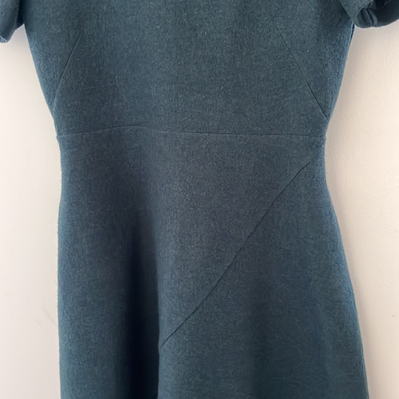 Beautiful woollen dress - David Lawrence Sz 12 - Picture 6 of 8